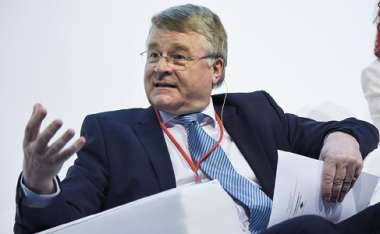 Bild:Am 12. Februar 2015 wird Markku Markkula zum Präsidenten des Ausschusses der Regionen gewählt.