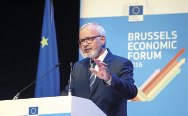 Image: Werner Hoyer, President of the European Investment Bank, addresses the Brussels Economic Forum 2016, Brussels, 9 June 2016. © European Union