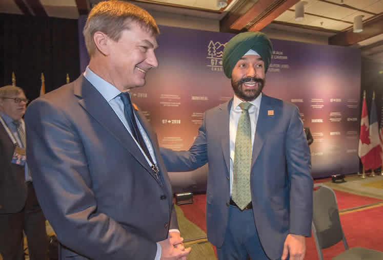 Image: Commission Vice-President Andrus Ansip discusses with Navdeep Bains, Canadian Minister for Innovation, Science and Economic Development, at the meeting of G7 Ministers for Employment and Innovation on ‘Preparing for jobs of the future’, Montreal, Canada, 28 March 2018. © European Union