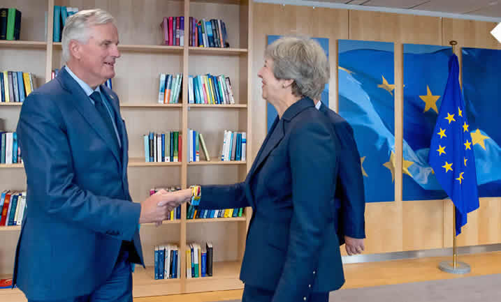 Image: The Commission’s Chief Negotiator for the withdrawal of the United Kingdom from the EU,  Michel Barnier and UK Prime Minister, Theresa May meet for negotiations on the UK’s departure from the European Union, Brussels, Belgium, 18 October 2018. © European Union