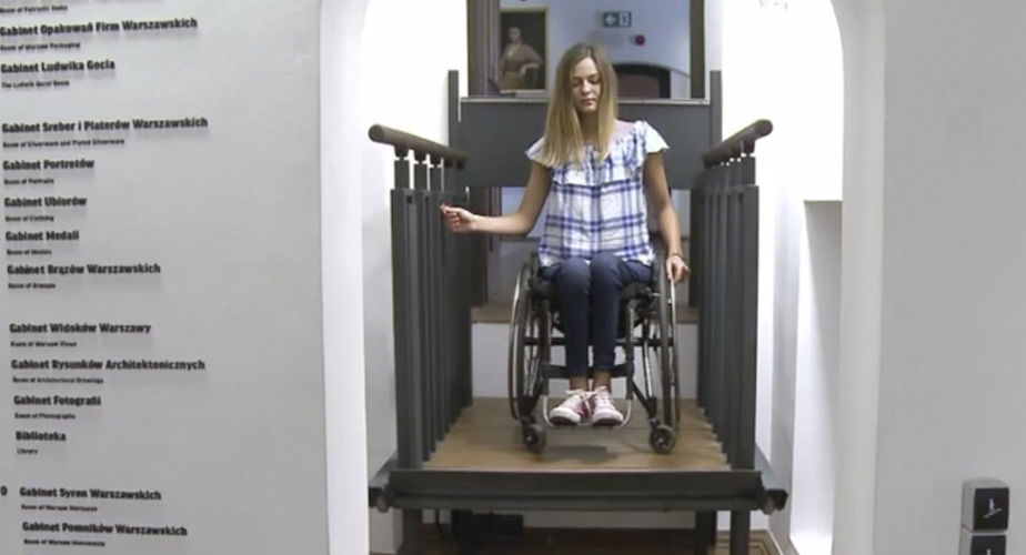 Video over de toegankelijkheid van Warschau